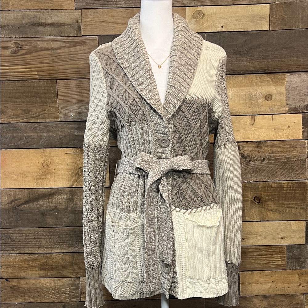 liz & co. Women's Gray and Cream Knit Cardigan